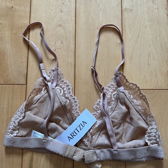 Talula Bralette - Aritzia - Picture 2 of 3